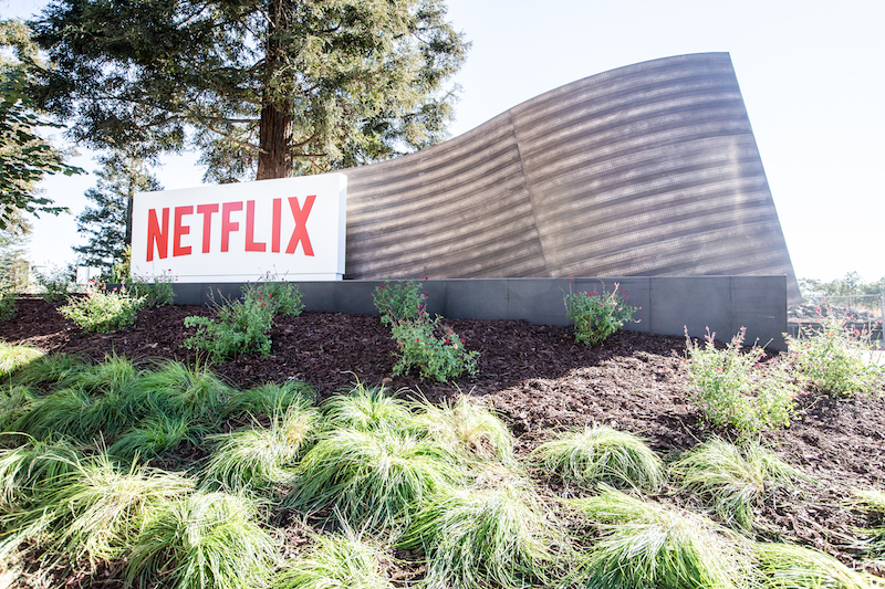Netflix、1億ドルのコロナウイルス救援資金を提供