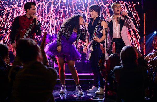 ジュリー ザ ファントムズ シーズン2へ更新ならず 打ち切り決定